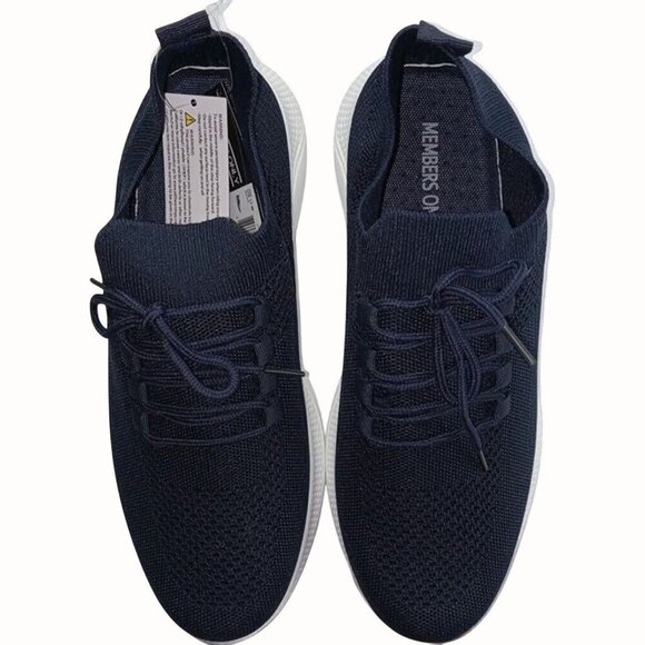 Members Only Light Weight Breathable Cross Trainers Cushioned Sole Navy NEW 10M - Picture 1 of 8